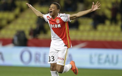 艾尚体育讨论-曼城女足更衣室团结一心